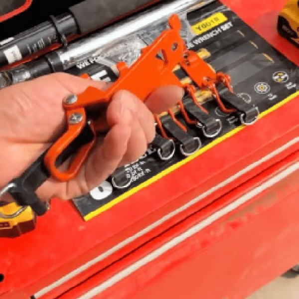 🚚 Heavy-Duty Shovel & Tool Mount